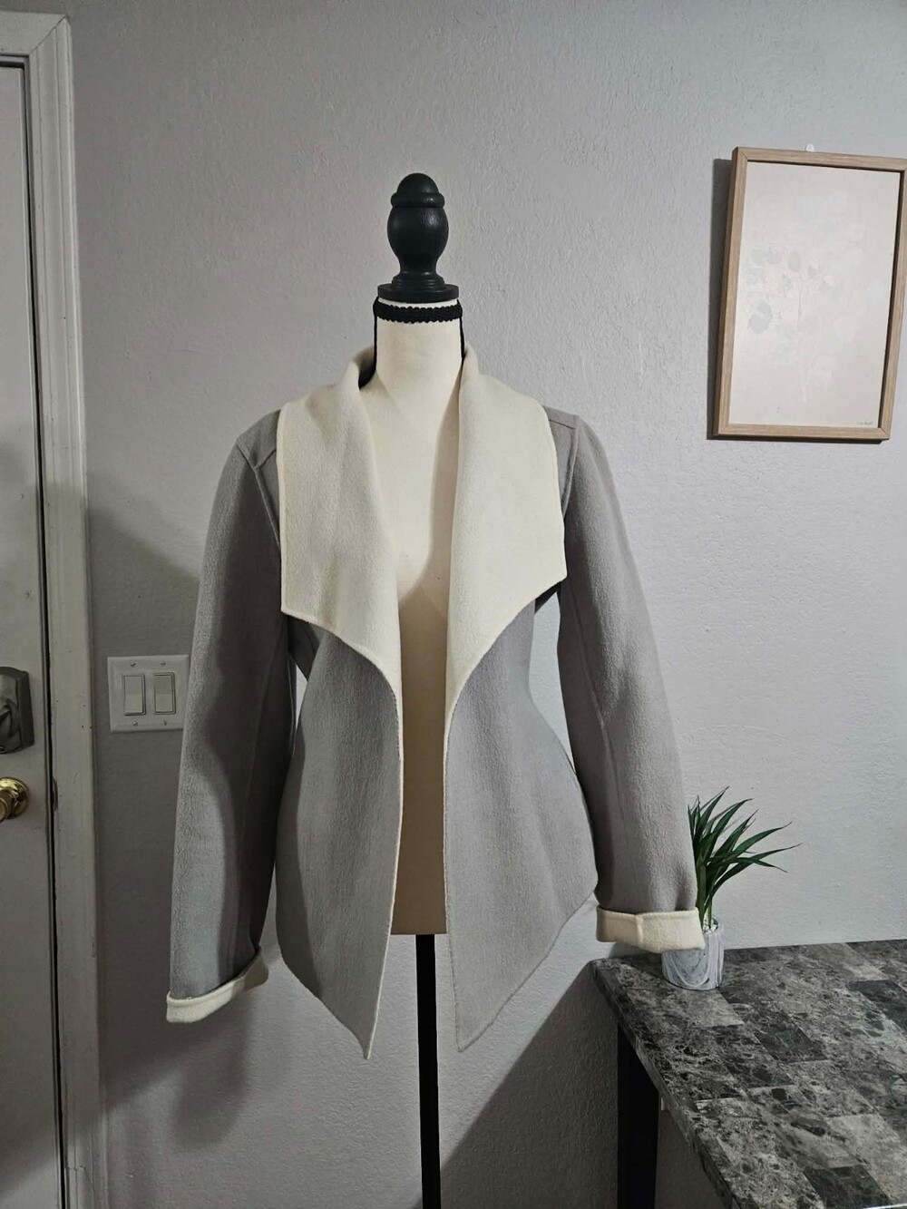 Banana Republic Wool Wrap Jacket Size M Gray Cream Belted Waterfall Collar